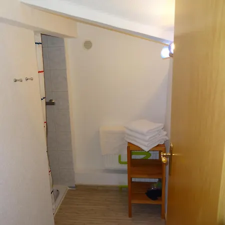 Apartment 3-raum 