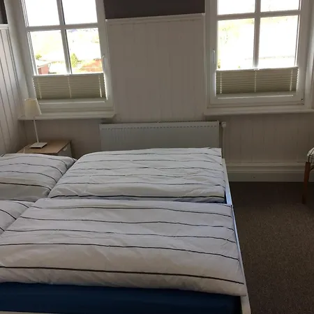 Apartment 3-raum 